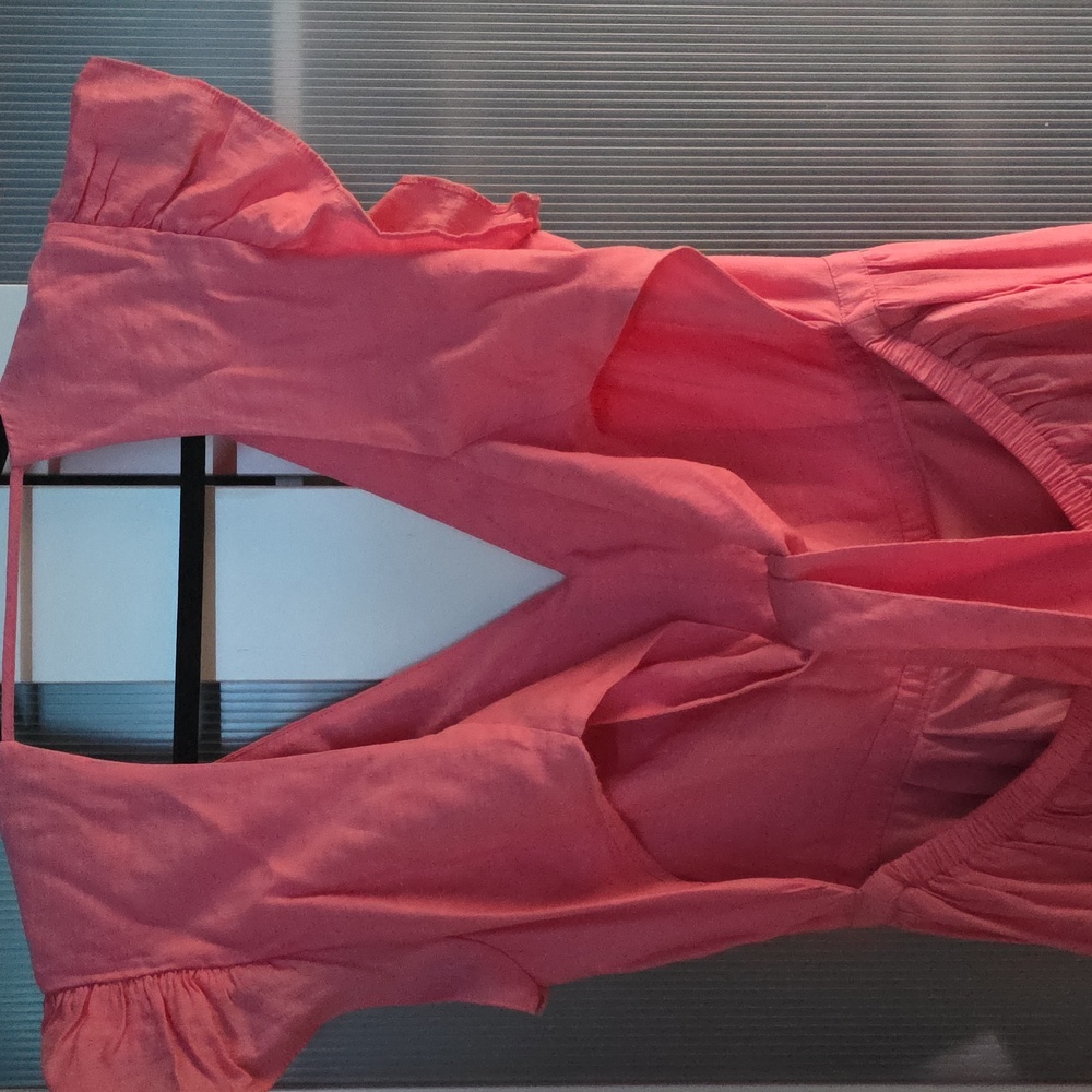 Pink Ruffled V-Neck Dress - Picture 4 of 4